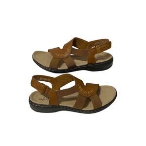 CLARKS Leisa Joy Brown Tan Leather Sandals Size 8.5 Comfort Shoes Comfy Summer
